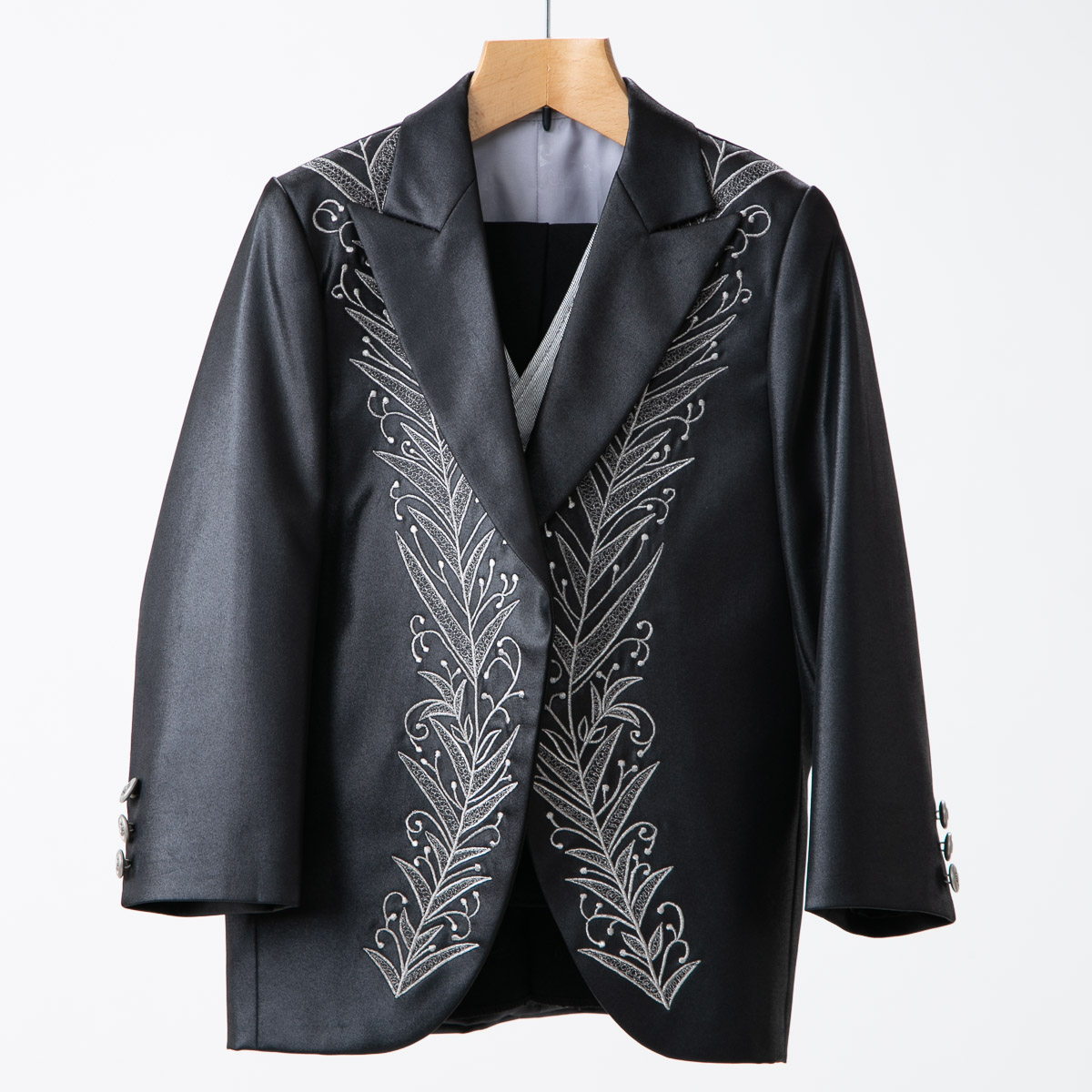 リファインド袴